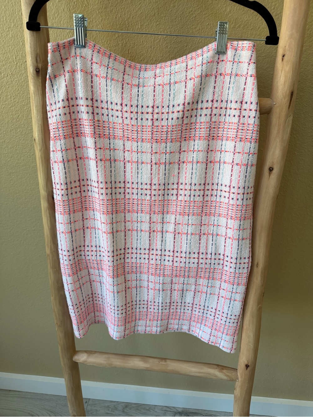 NWT Amanda Uprichard White and Coral Plaid Midi Skirt